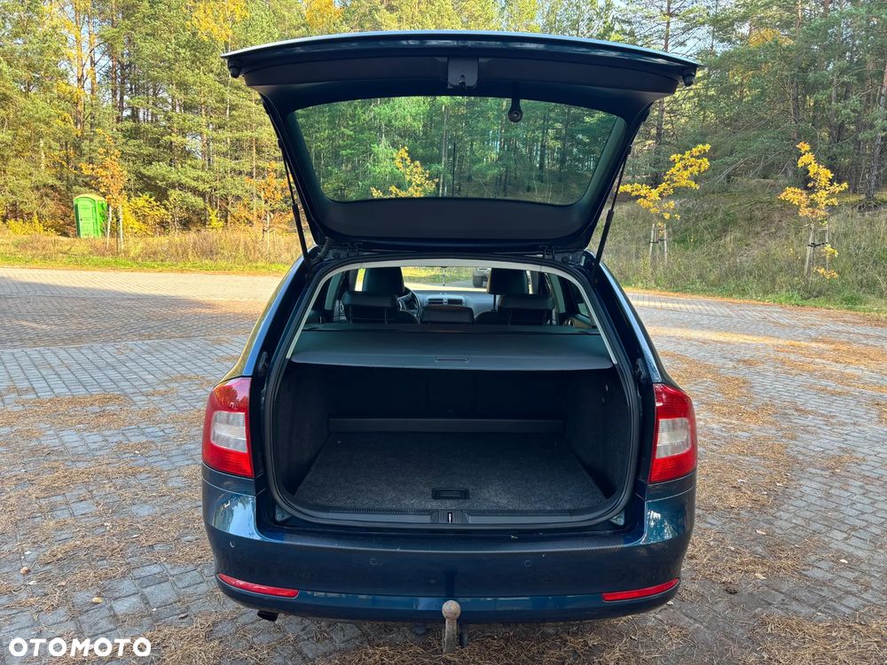 Skoda Octavia 2.0 TDI DPF Elegance - 7