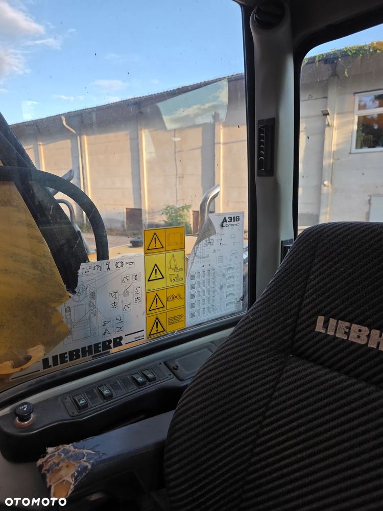 Liebherr 316 - 10