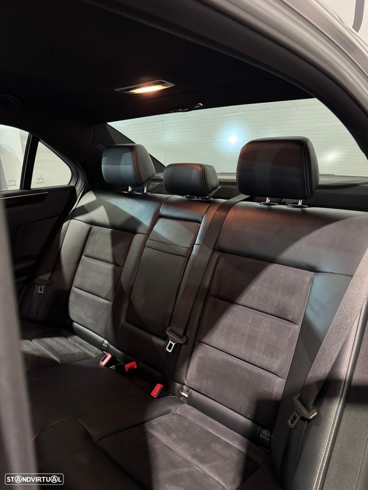 Mercedes-Benz E 250 CDi Avantgarde BlueEfficiency - 33