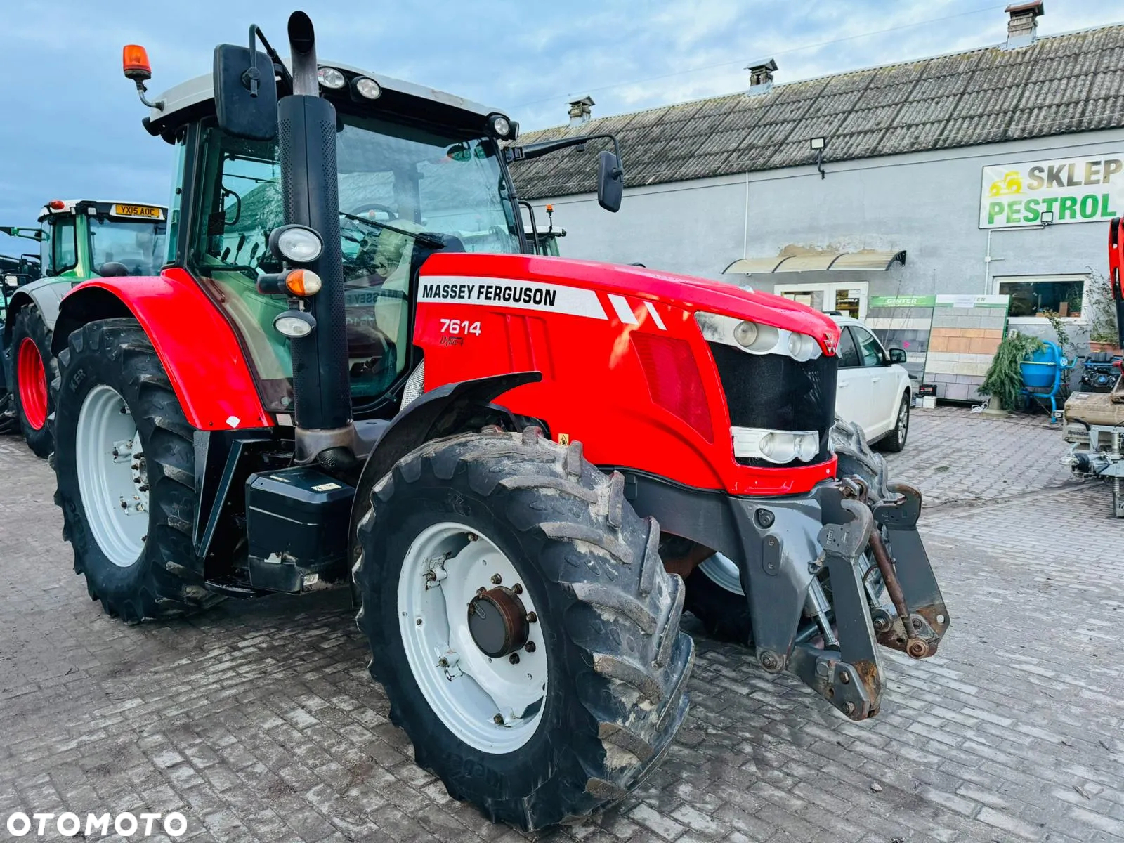 Massey Ferguson 7614 Dyna 4 - 13