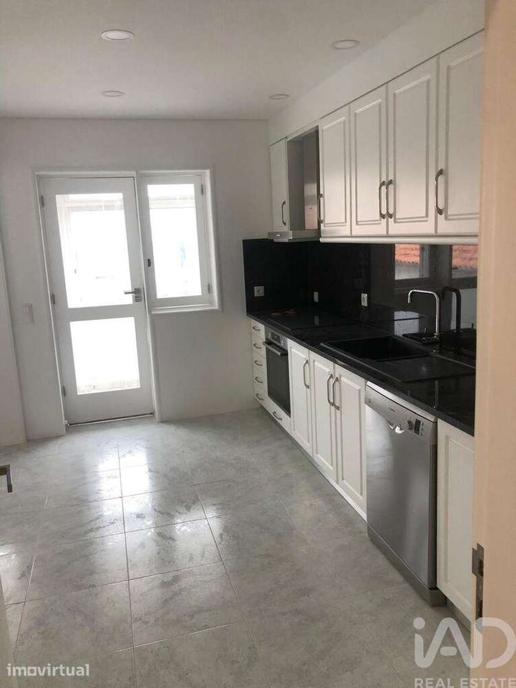 Apartamento T3 em Viana do Castelo e Meadela de 93 m2 - Grande imagem: 2/7