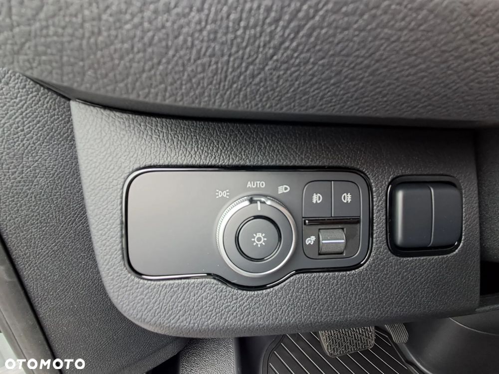 Mercedes-Benz Sprinter 319 CDI Furgon PRO  Ekstra Długi 4325+mm - 17