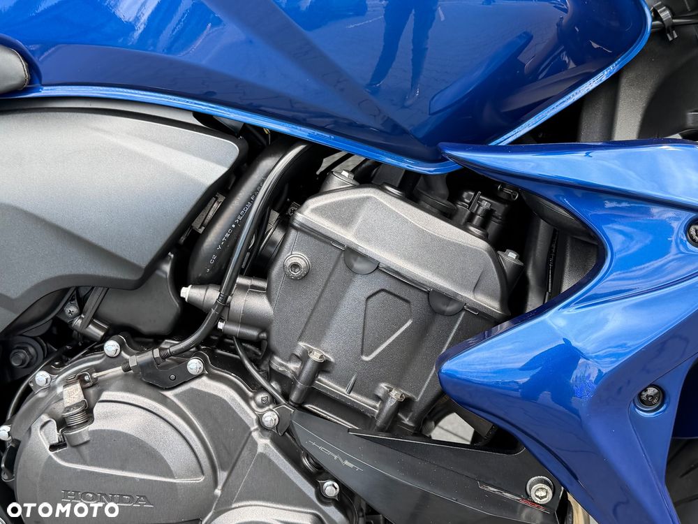 Honda Hornet - 15