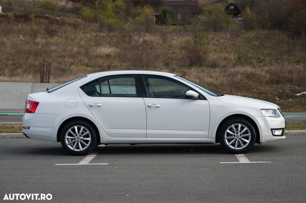 Skoda Octavia - 23