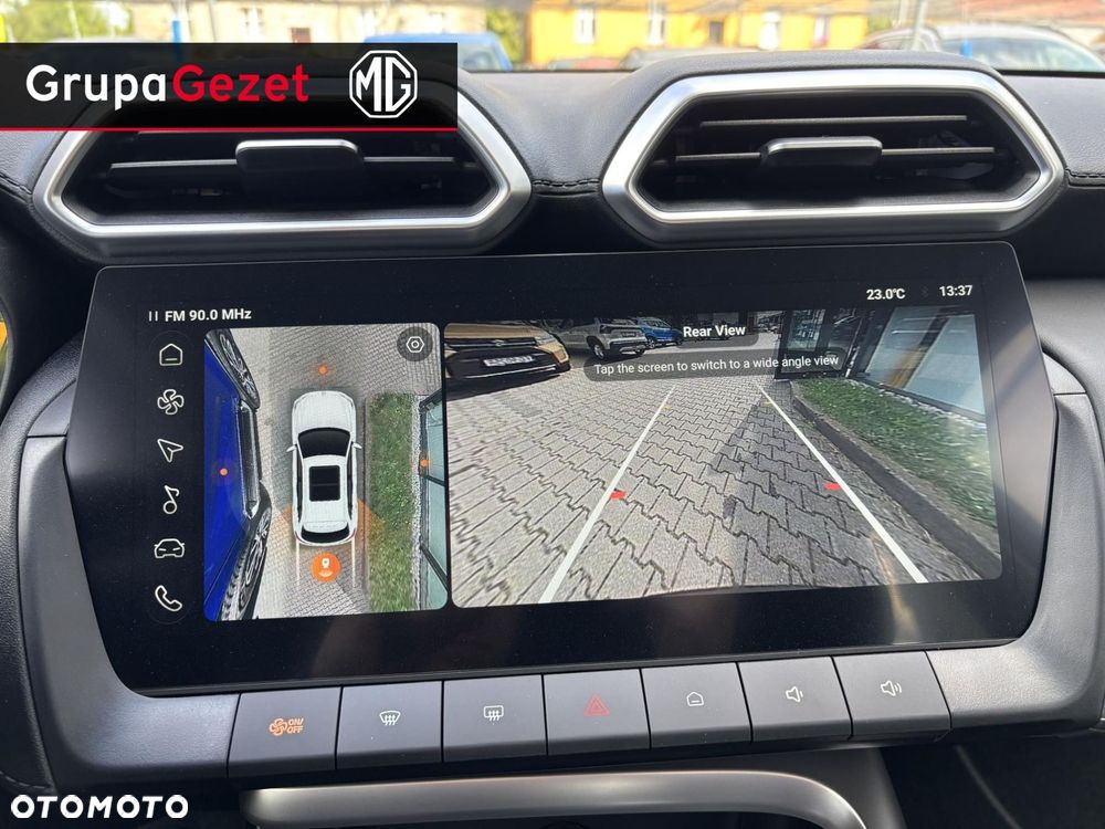 MG ZS - 18