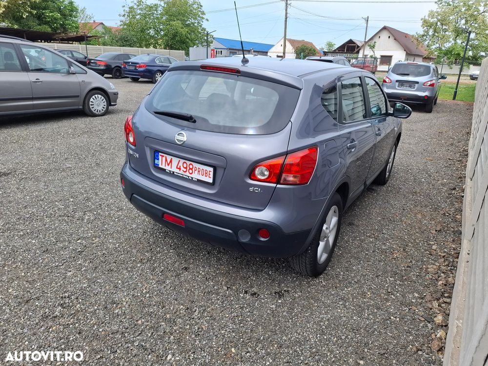 Nissan Qashqai 2.0 DCI 4 x 4 DPF Aut acenta - 3