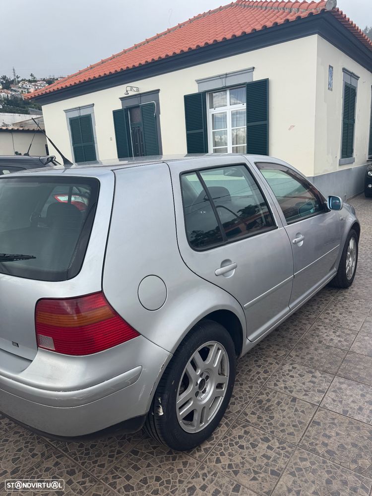 VW Golf - 3