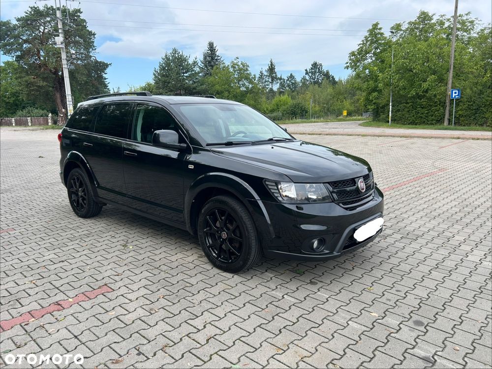 Fiat Freemont 2.0 Multijet Black Code AWD - 4