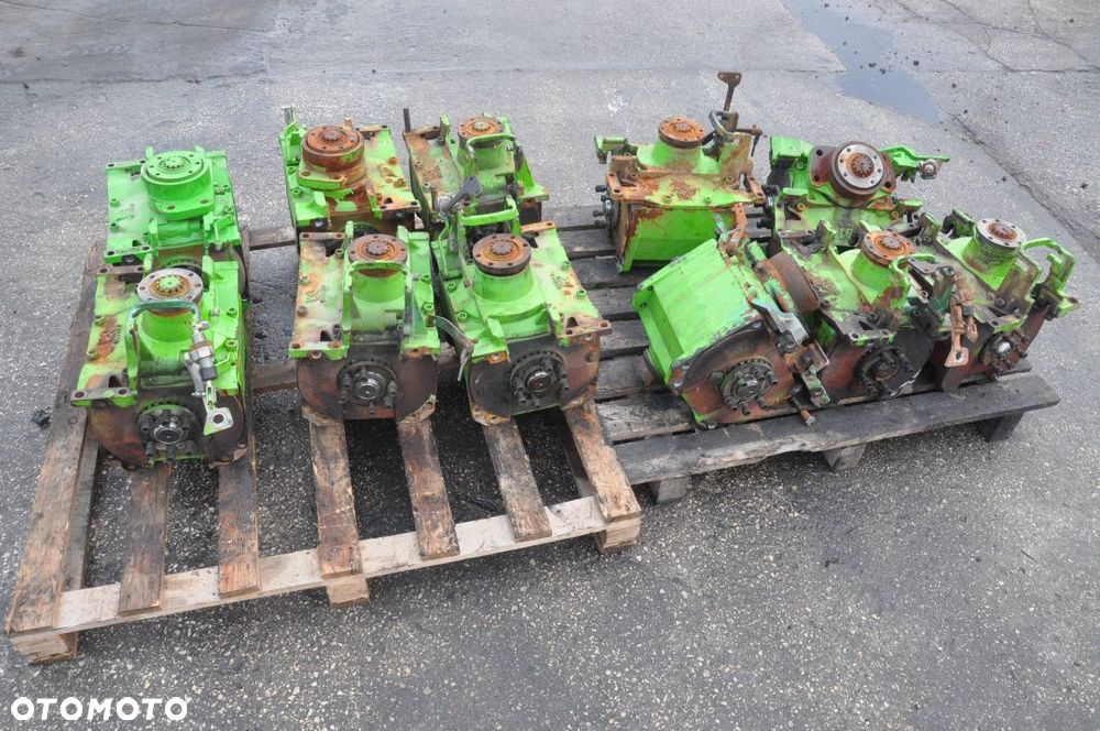 DYFERENCJAŁ WKŁAD MOSTU MERLO 042440 - 1