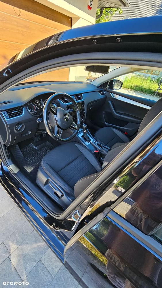 Skoda Octavia 1.4 TSI Ambition DSG - 6