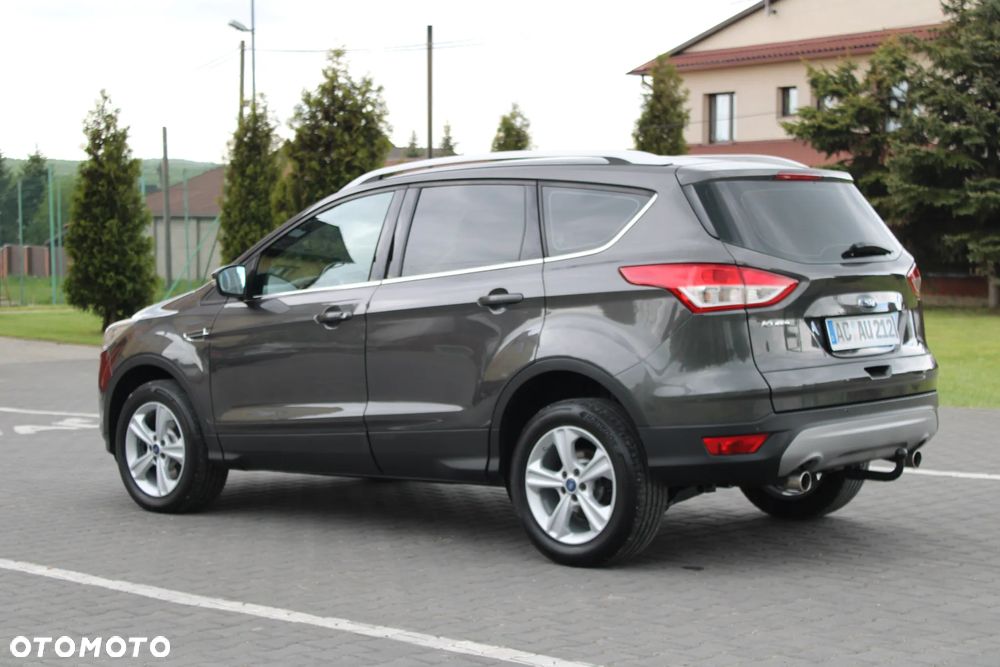 Ford Kuga 2.0 TDCi 4x4 Trend - 4