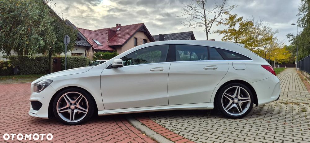 Mercedes-Benz CLA Shooting Brake 200 7G-DCT AMG Line - 8