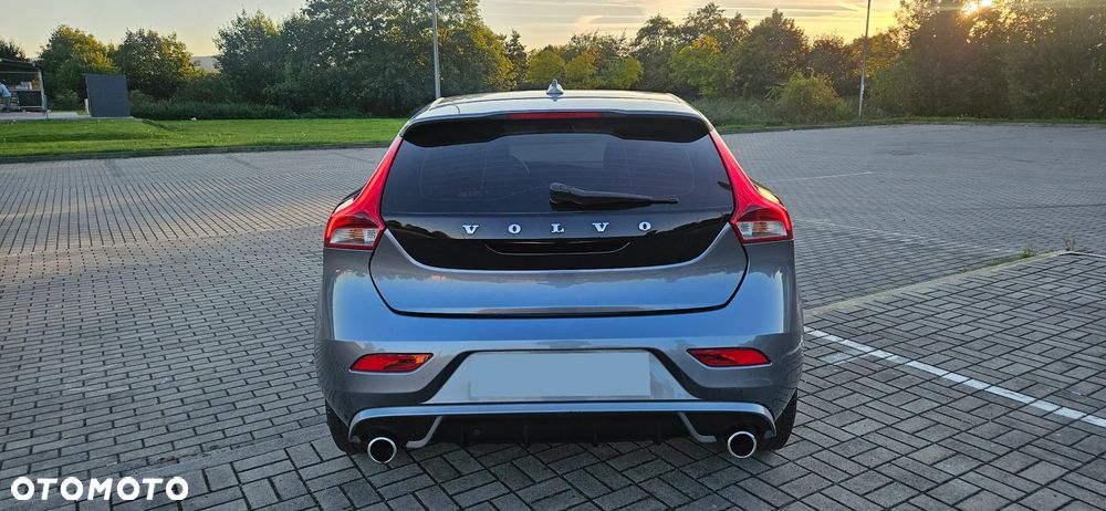 Volvo V40 D2 RDesign - 22