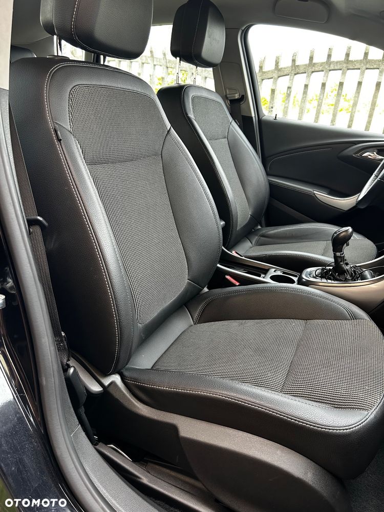 Opel Astra 1.7 CDTI Cosmo - 12