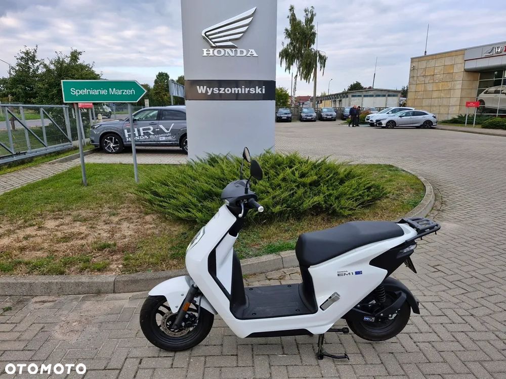Honda EM1 - 4