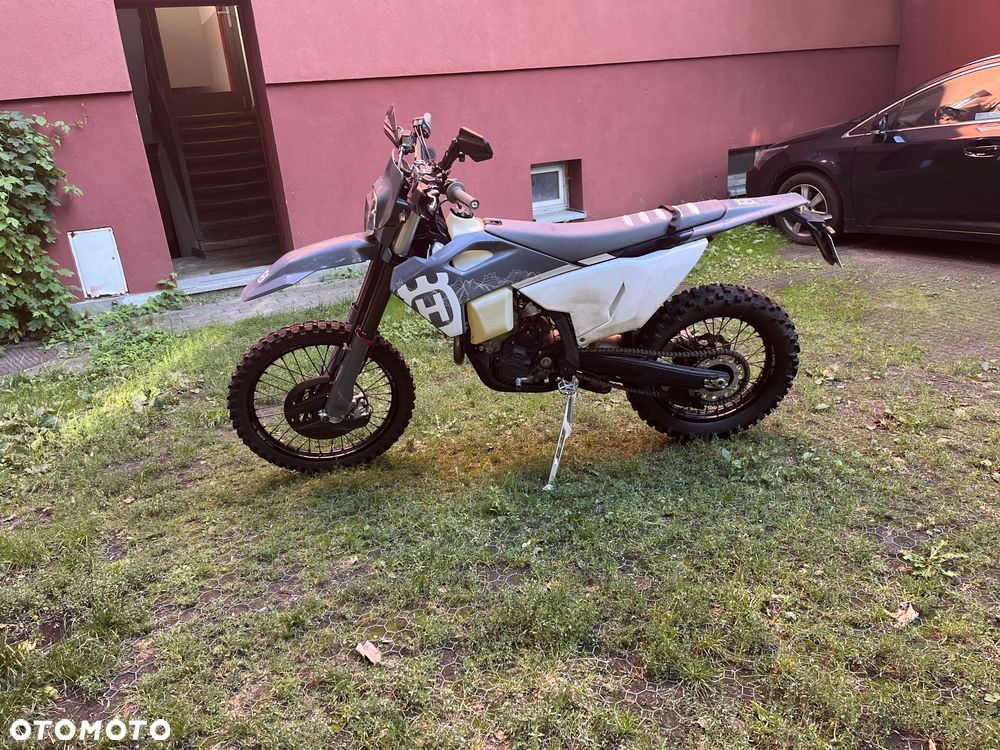 Husqvarna FE - 3