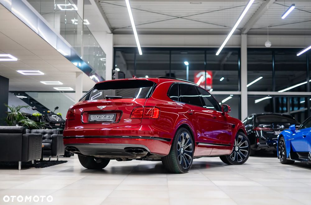Bentley Bentayga - 11