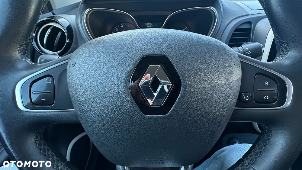 Renault Captur - 30