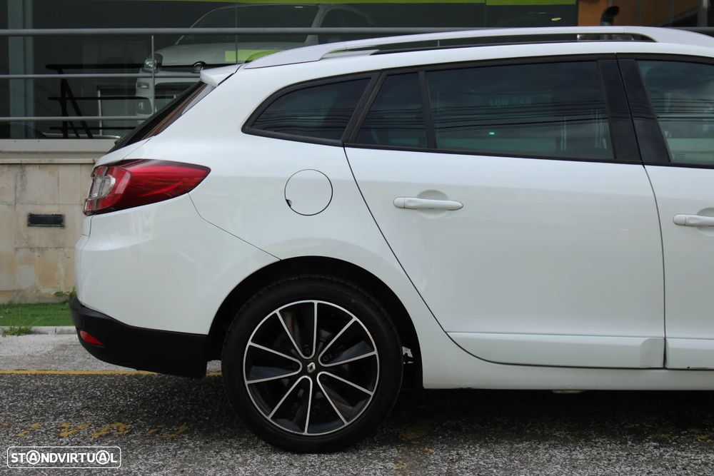 Renault Mégane Sport Tourer 1.5 dCi Bose Edition SS - 16