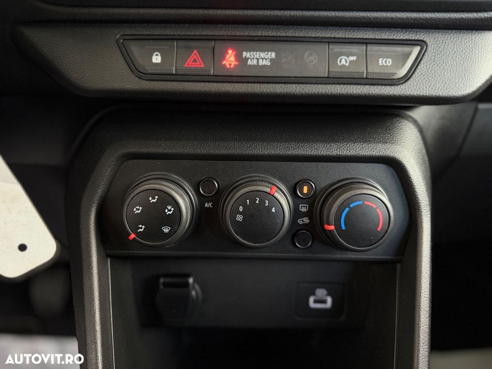 Dacia Sandero ECO-G 100 MT6 Comfort - 27