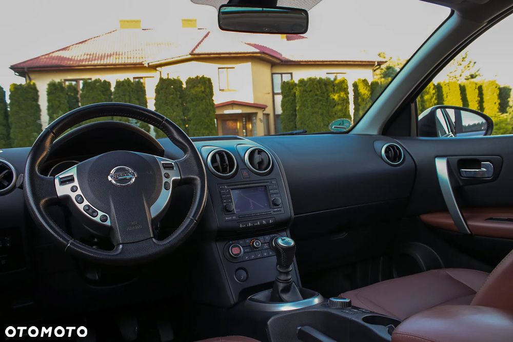 Nissan Qashqai+2 2.0 4x4 tekna - 32