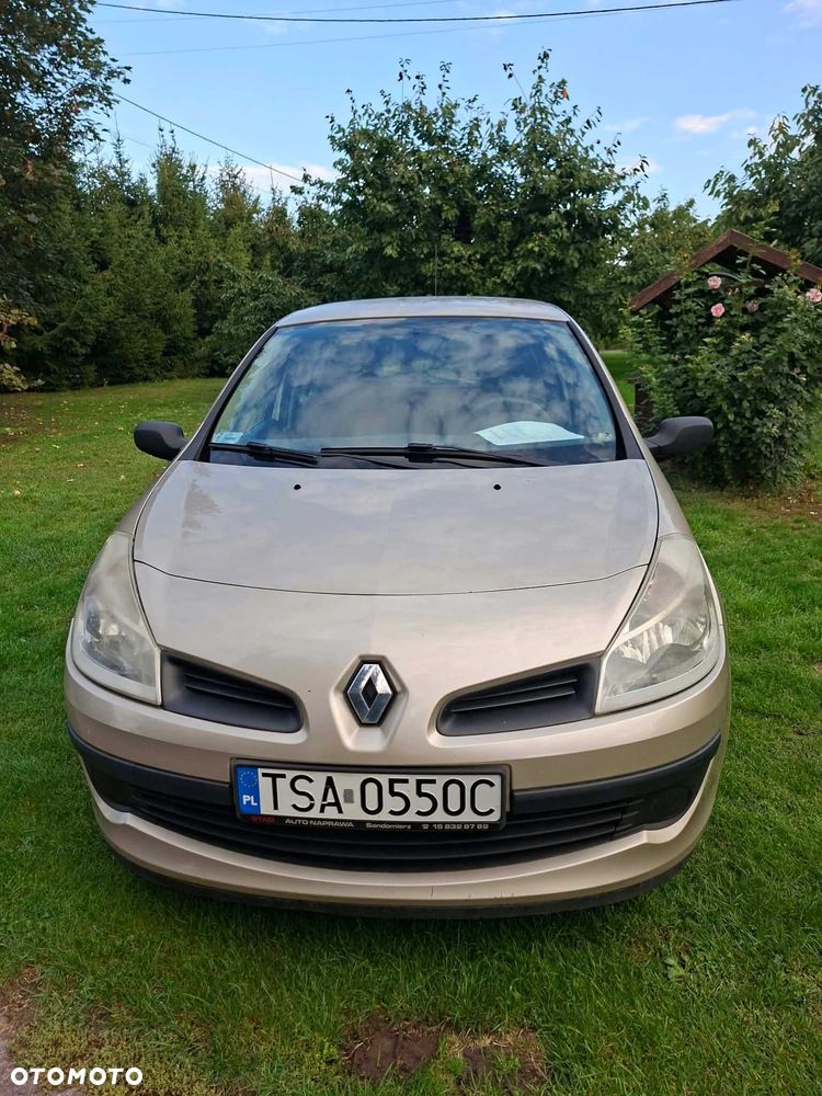 Renault Clio - 3