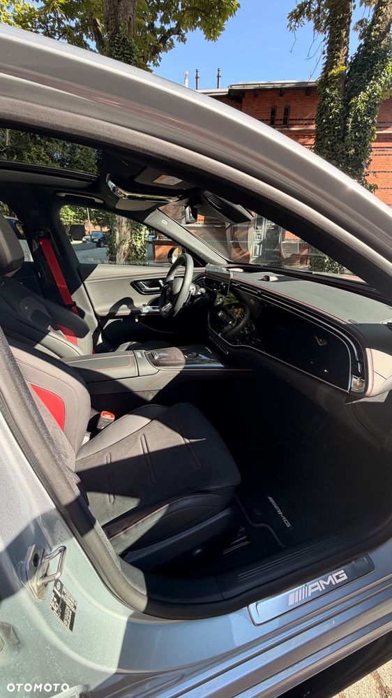 Mercedes-Benz Klasa E AMG 53 4Matic+ AMG SPEEDSHIFT TCT 9G - 13