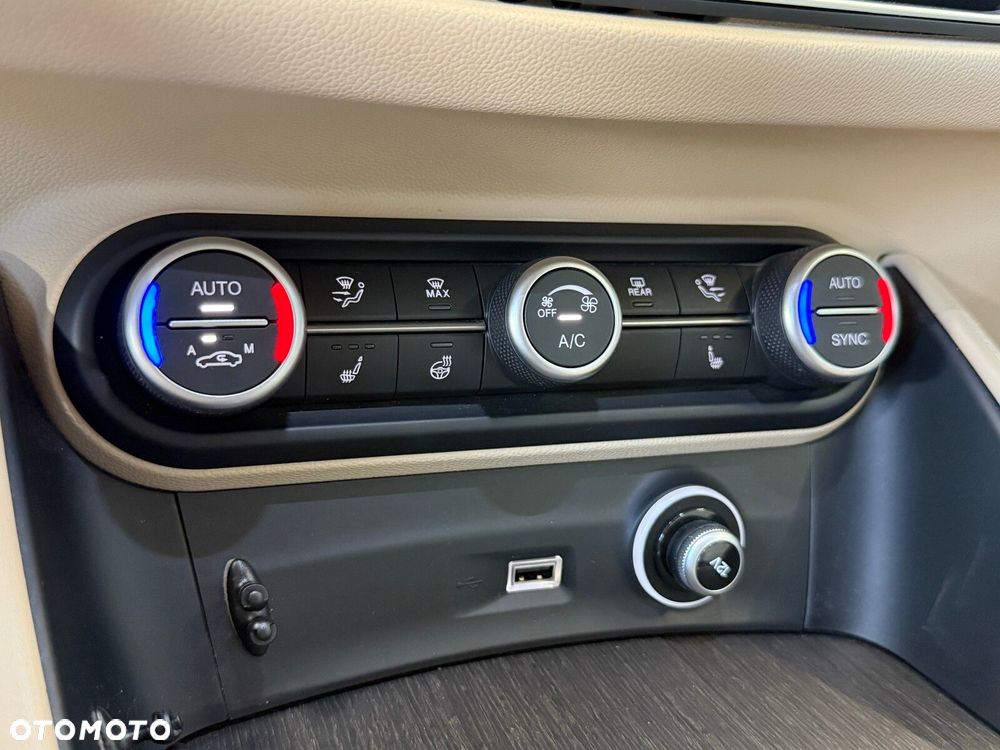 Alfa Romeo Stelvio 2020