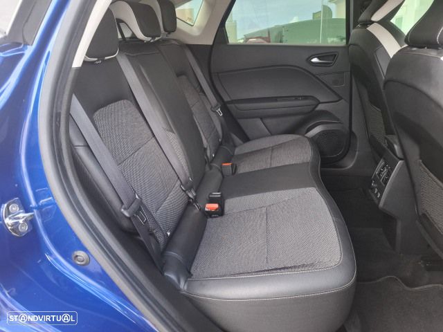 Renault Captur 1.0 TCe Exclusive - 36