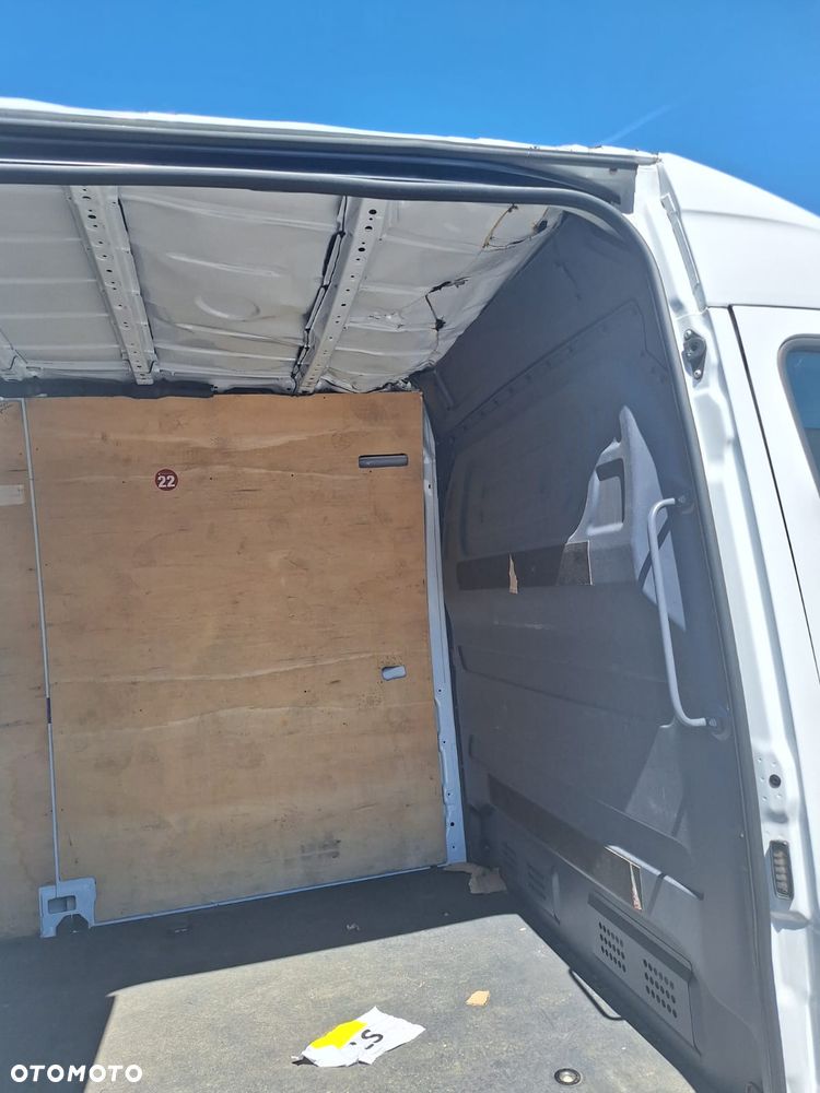 Mercedes-Benz Sprinter - 36