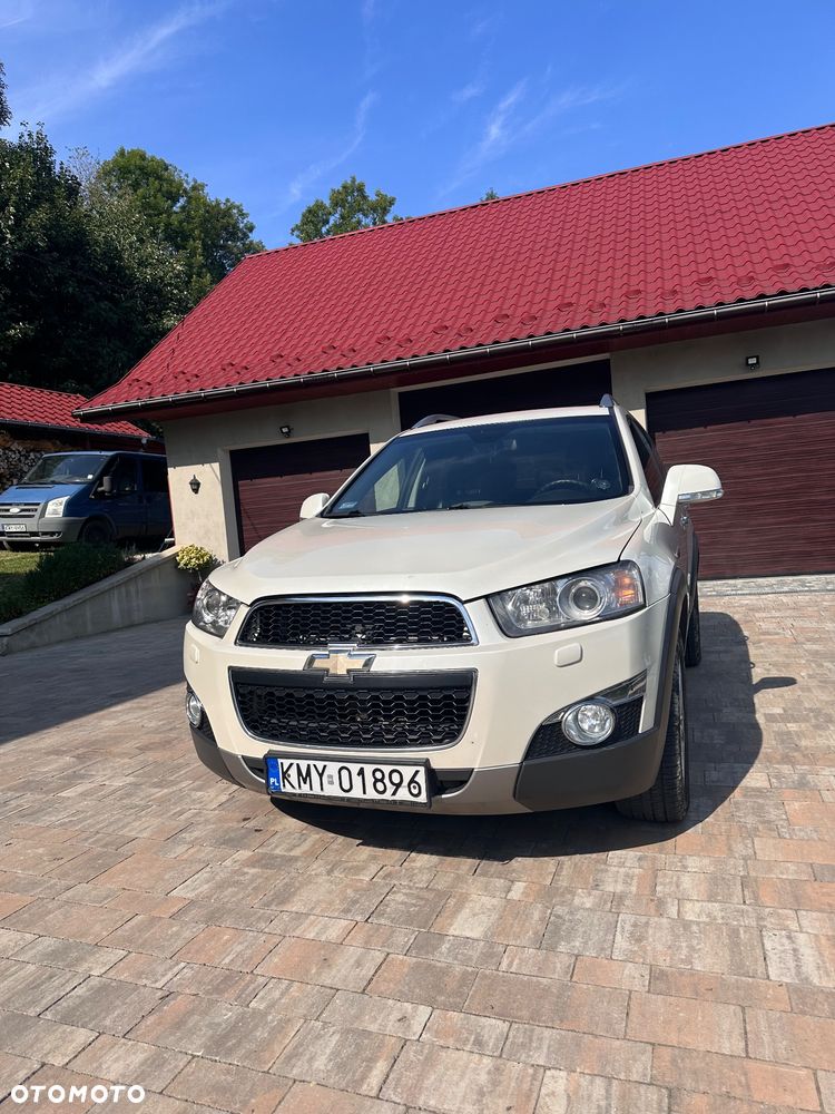 Chevrolet Captiva 2.2 D LTZ - 6