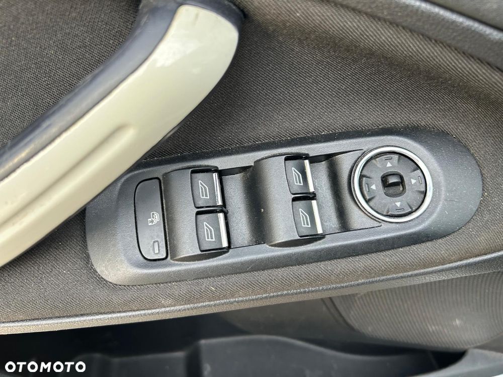 Ford S-Max 2.0 TDCi Trend - 24