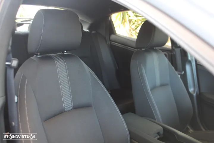 Honda Civic 1.6 i-DTEC Elegance Navi - 51