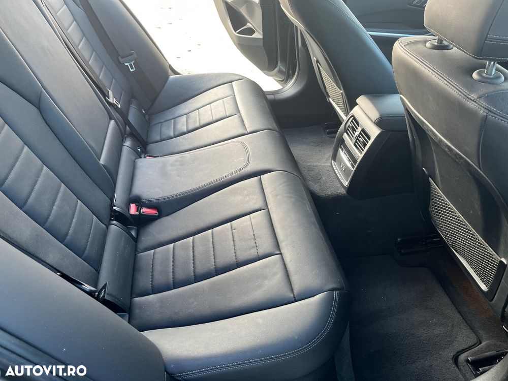 BMW Seria 3 330e AT PHEV - 13