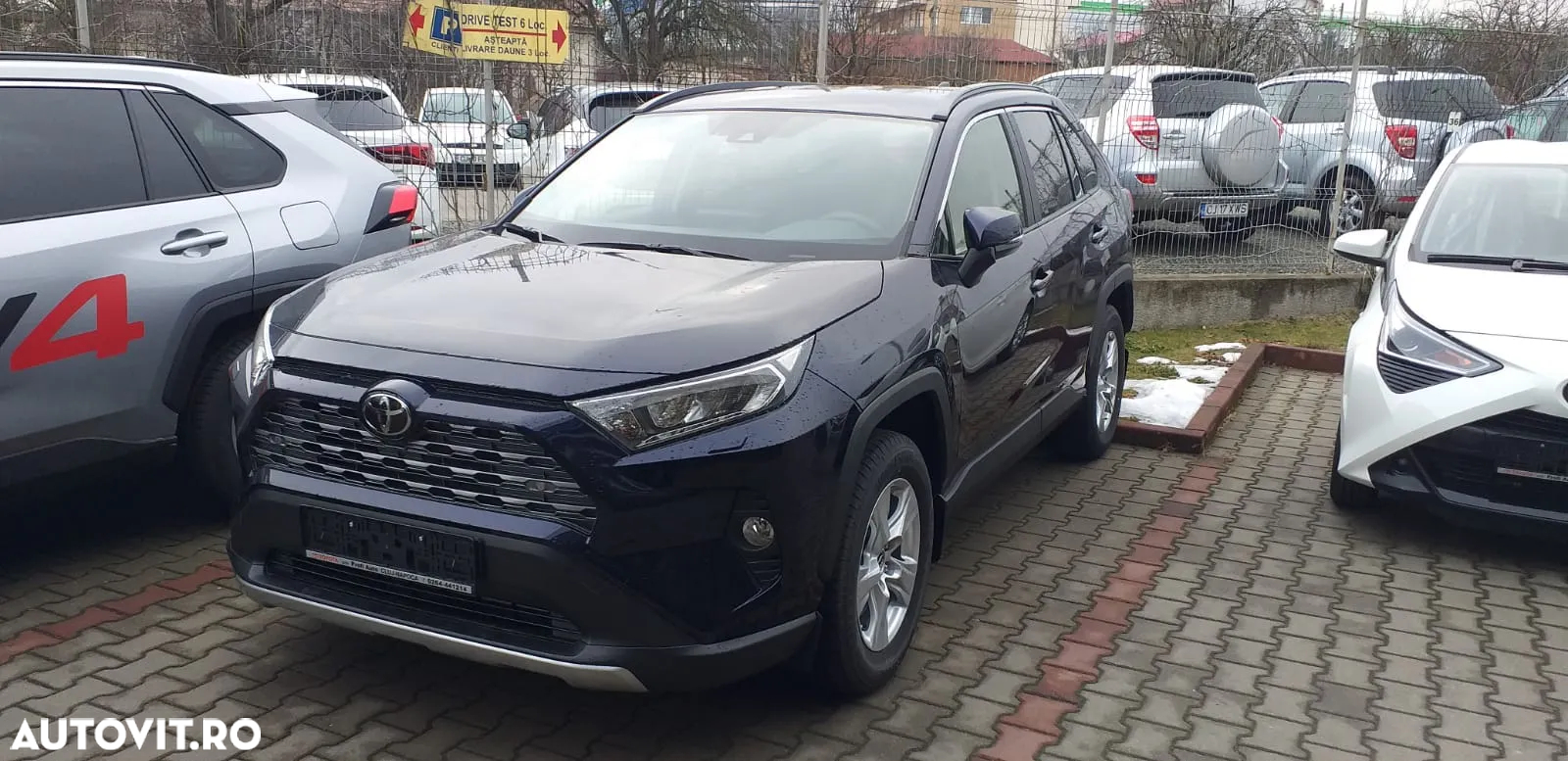 Toyota RAV4 2.0P CVT AWD Dynamic - 3