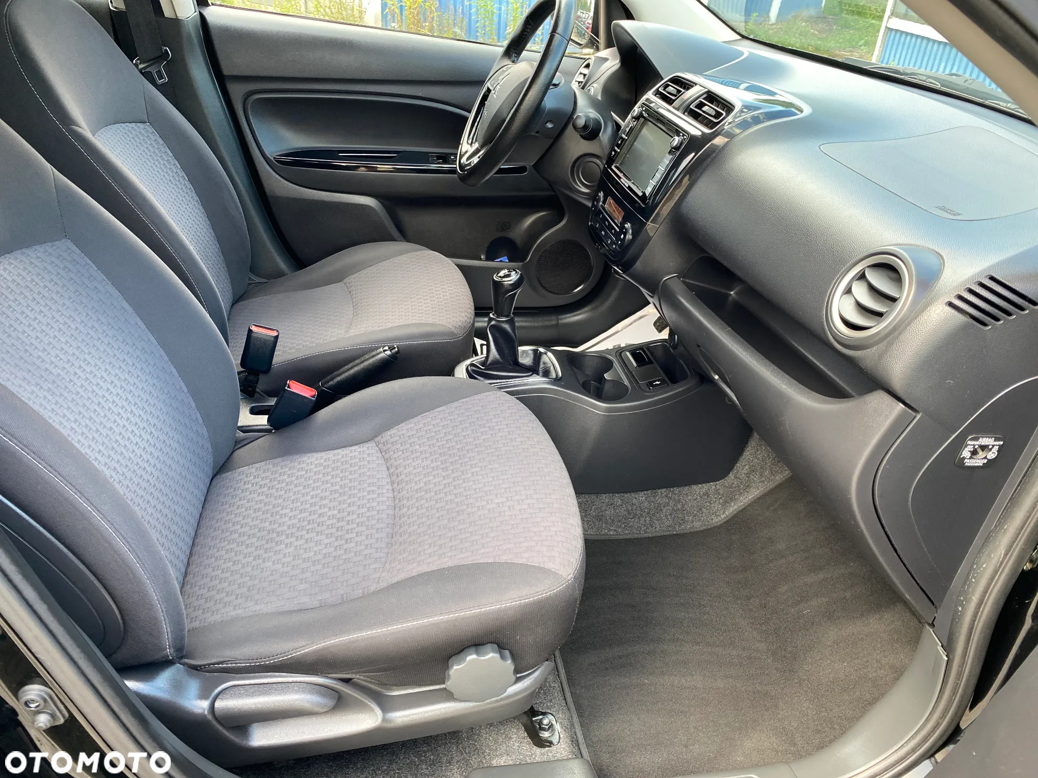 Mitsubishi Space Star 1.2 AS&G Intense - 18