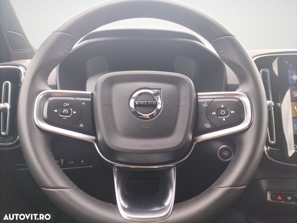 Volvo XC 40 - 11