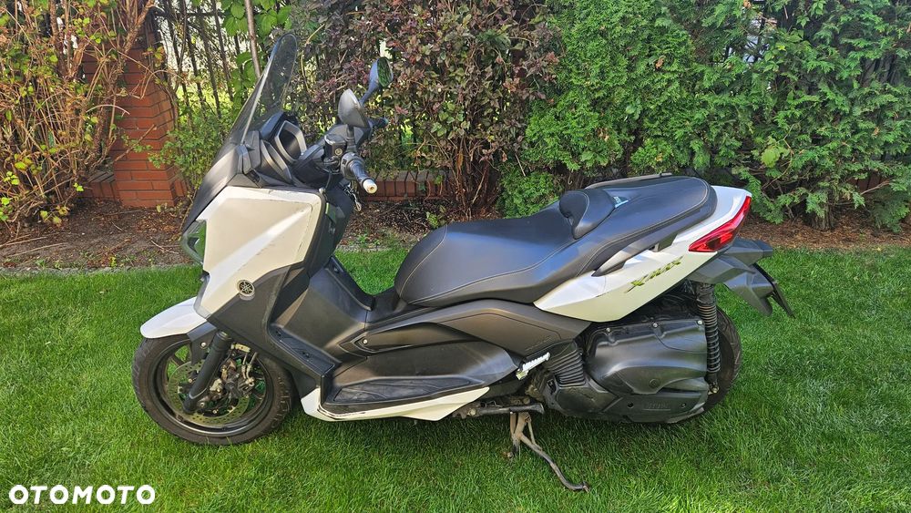 Yamaha X-max - 1