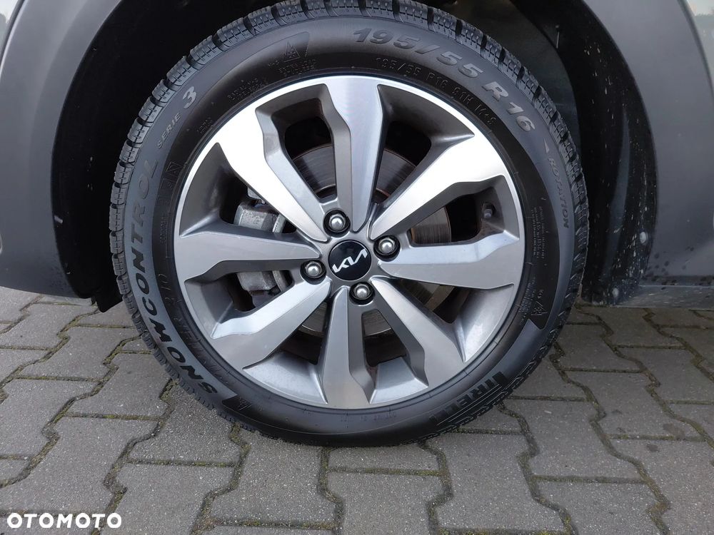 Kia Stonic 1.2 L - 18