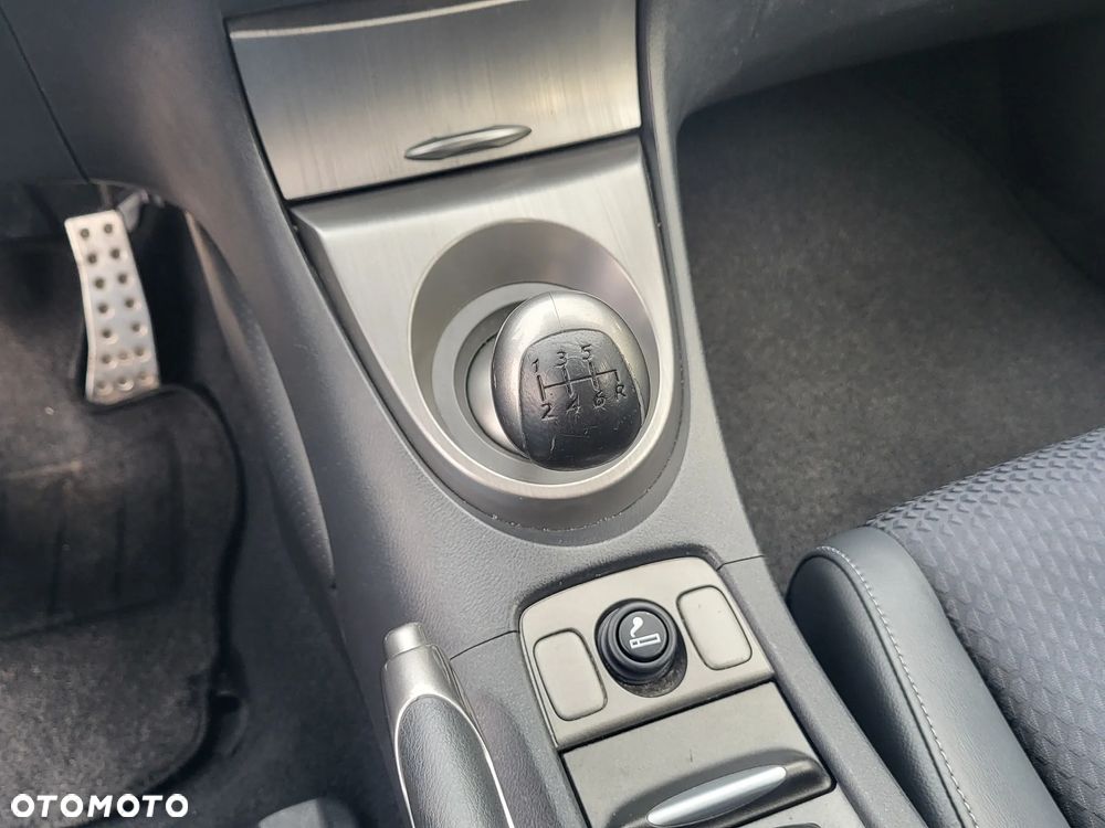 Honda Civic 1.4 i-VTEC Comfort - 30