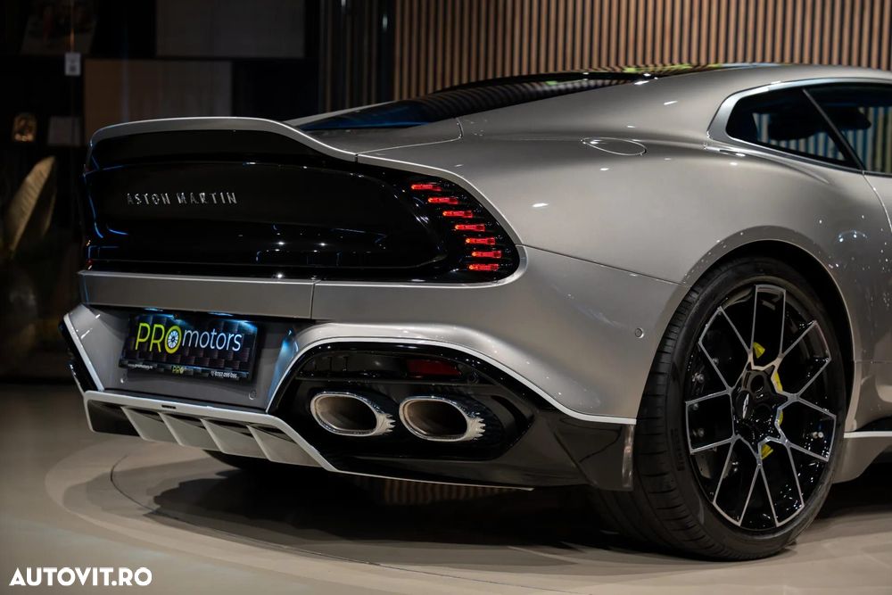 Aston Martin Vanquish - 38