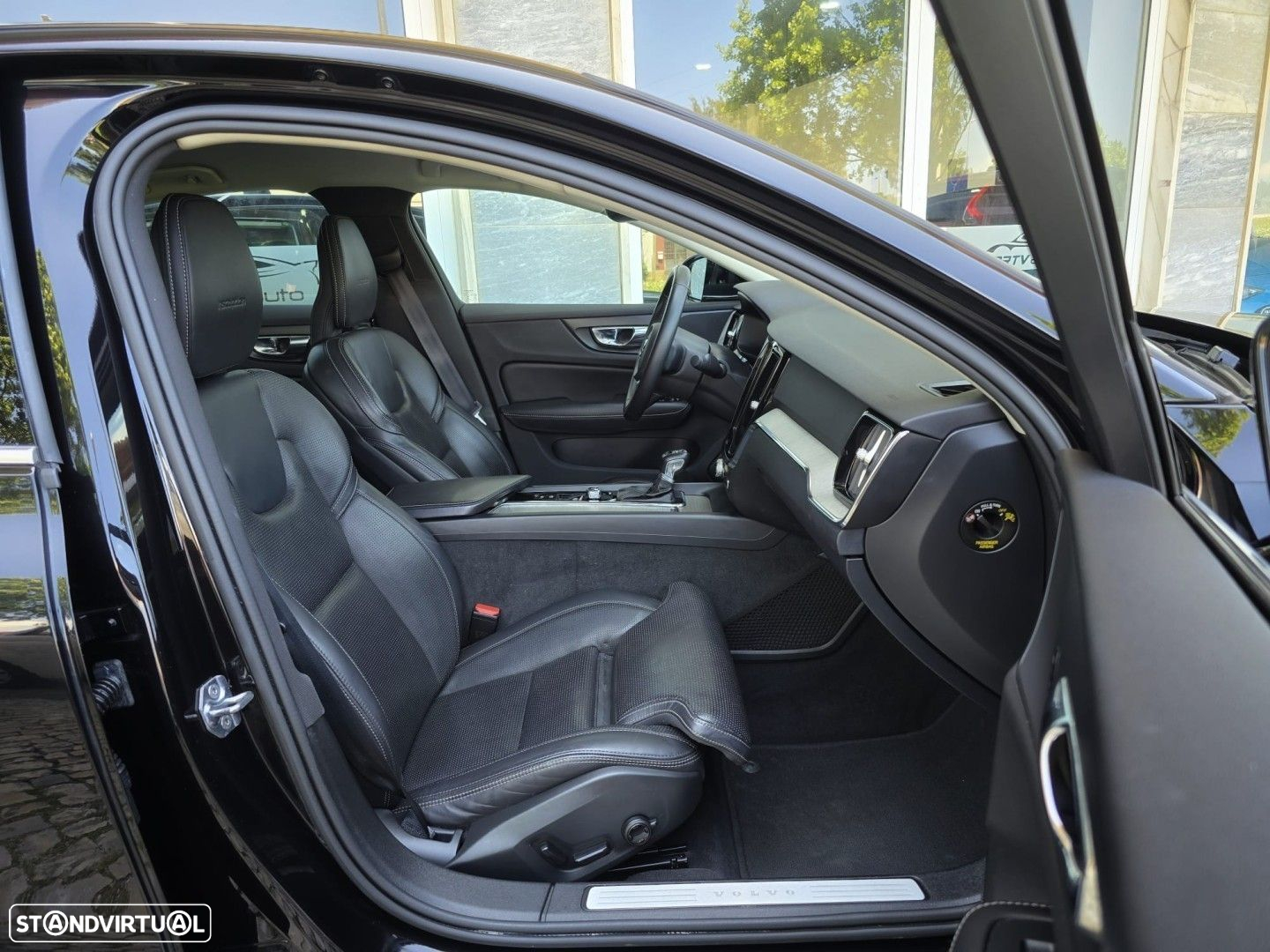 Volvo S60 2.0 T4 Inscription - 28