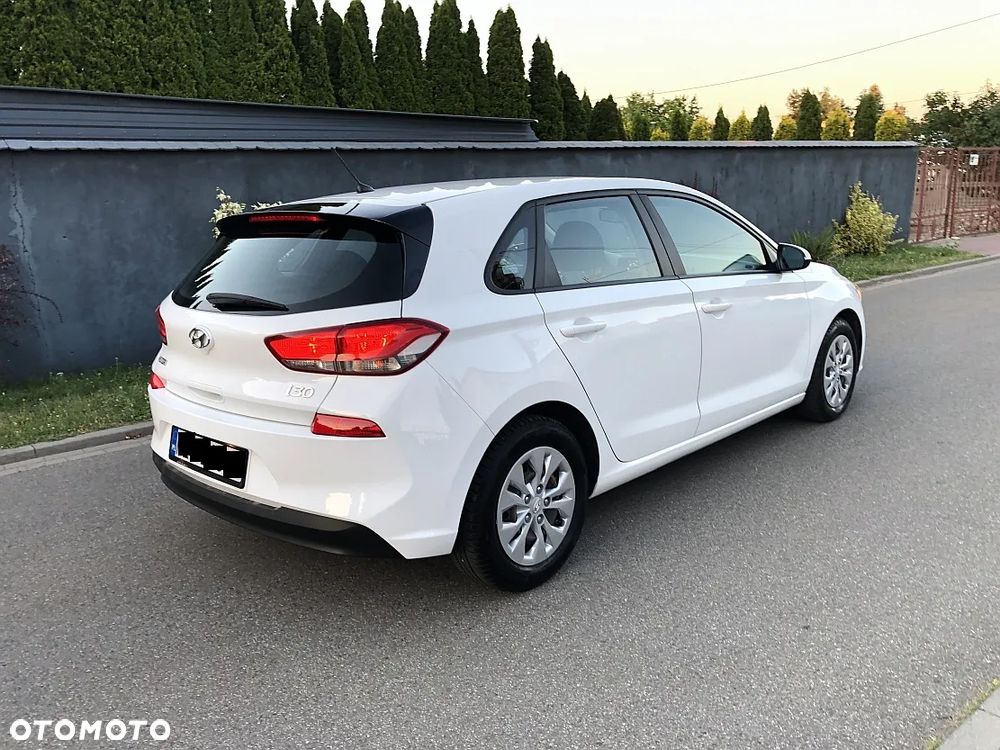 Hyundai i30 1.6 CRDi BlueDrive Comfort DCT - 5