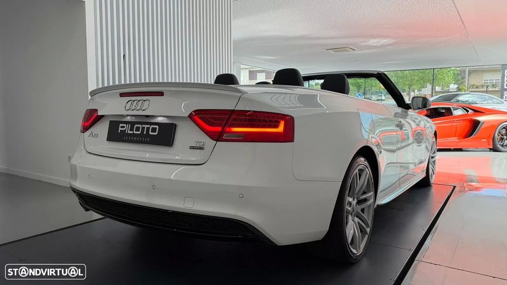 Audi A5 Cabrio 2.0 TDi S-line - 11