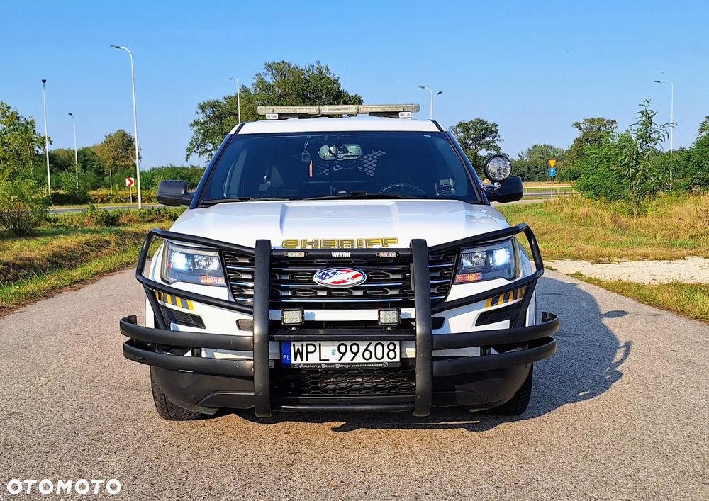 Ford Explorer - 6