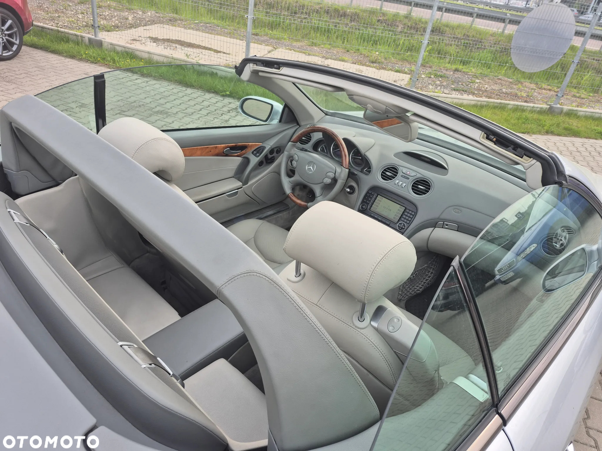 Mercedes-Benz SL - 7