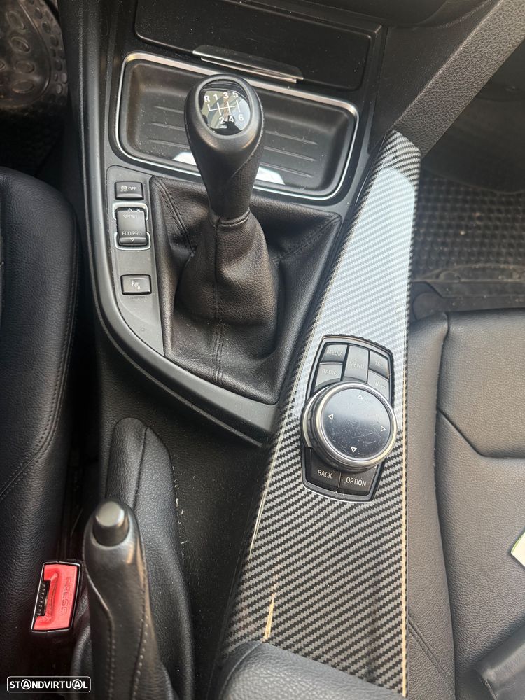 BMW 318 d Blue Performance Sport Line - 5