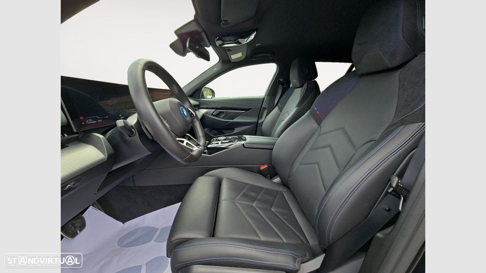 BMW 530 e Pack Desportivo M - 10