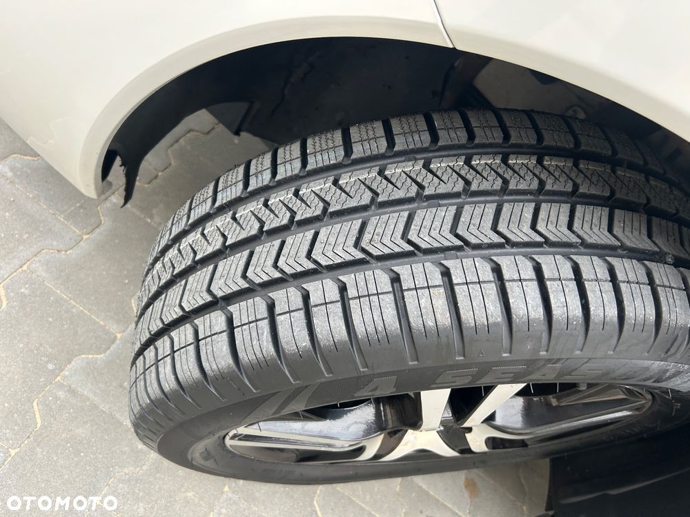 Peugeot 3008 1.6 Trendy - 17