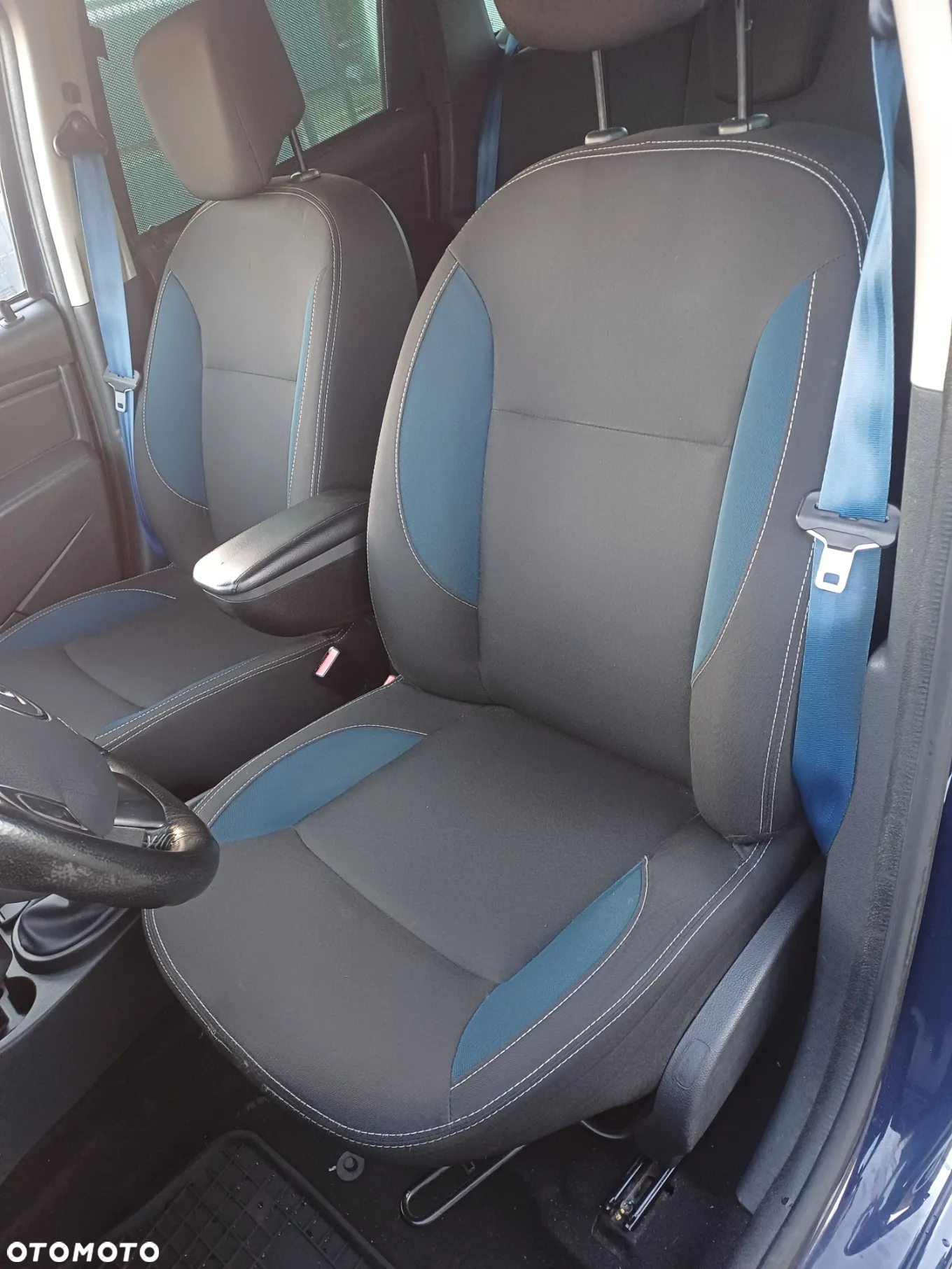 Dacia Duster 1.6 16V 4x2 Laureate - 8